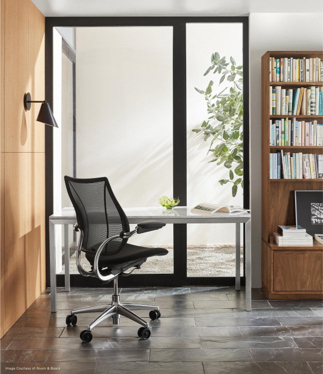 Liberty in a Polished Aluminium with Corde 4 Black Textile Seat