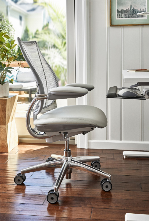 Liberty in Polished Aluminium with Ticino Glacier Seat